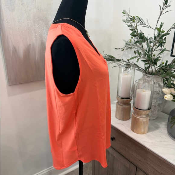 Ann Taylor Coral V-Neck Sleeveless Blouse - Picture 5 of 14